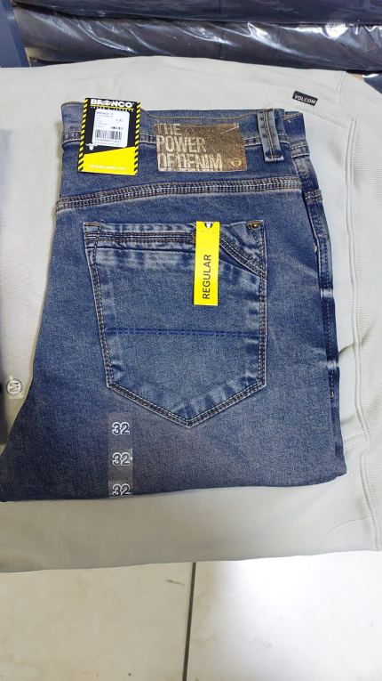 Pantalón bronco modelo GRANM